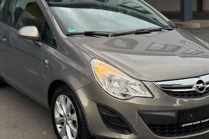 Opel Corsa 155.900 km 5.900 € Salzgitter 38229