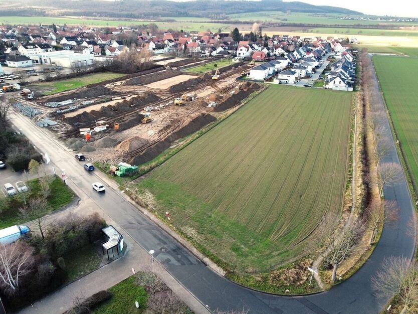 Baugrundstück mit genehmigtem Bauprojekt