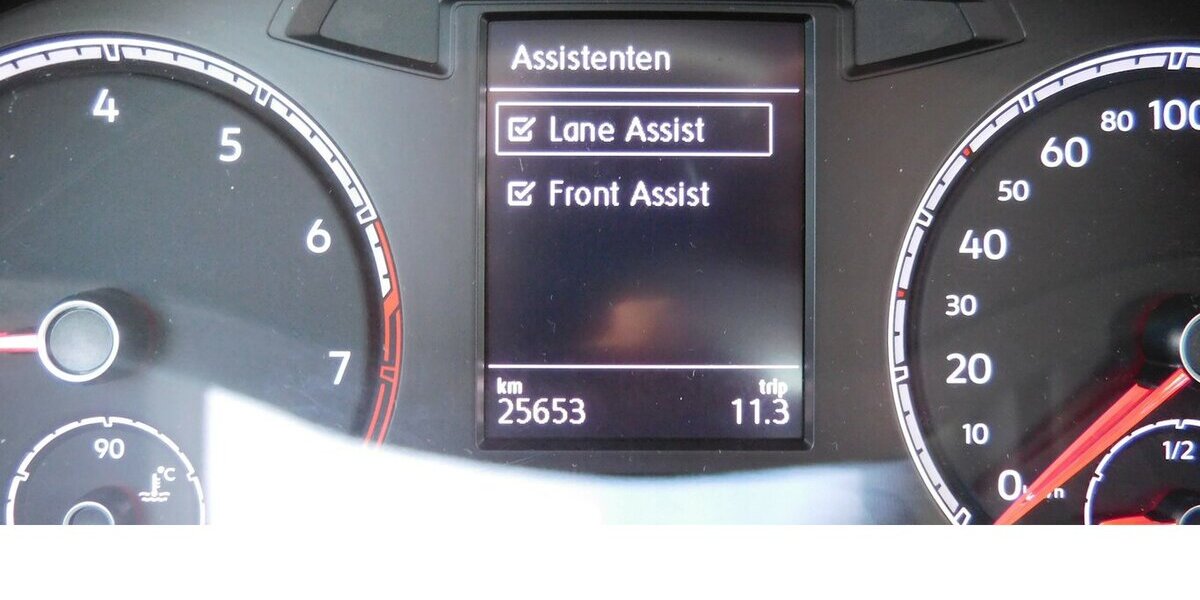 VW T-Roc 1.0 Cabriolet Style TSI BMT Navi Klima 25.700 km 19.990 € Vordorf 38533