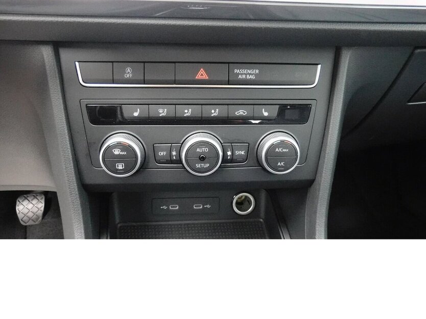 Seat Ateca 1.5 Style TSI BMT Navi Klima Alu 31.600 km 21.990 € Vordorf 38533