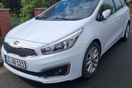 Kia ceed Sportswagon 111.800 km 9.299 &euro; Salzgitter 38259