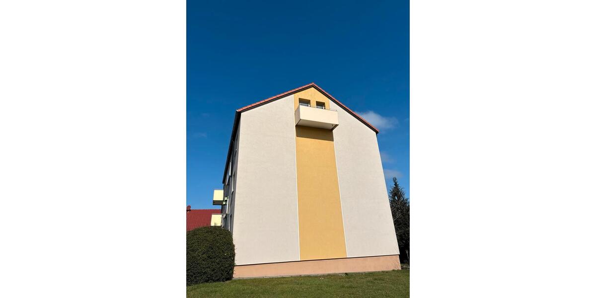 Hochparterre Goslar Immenrode - 4 Zimmer, 94 m&sup2;, 125.000&euro; | Angebot:27226389