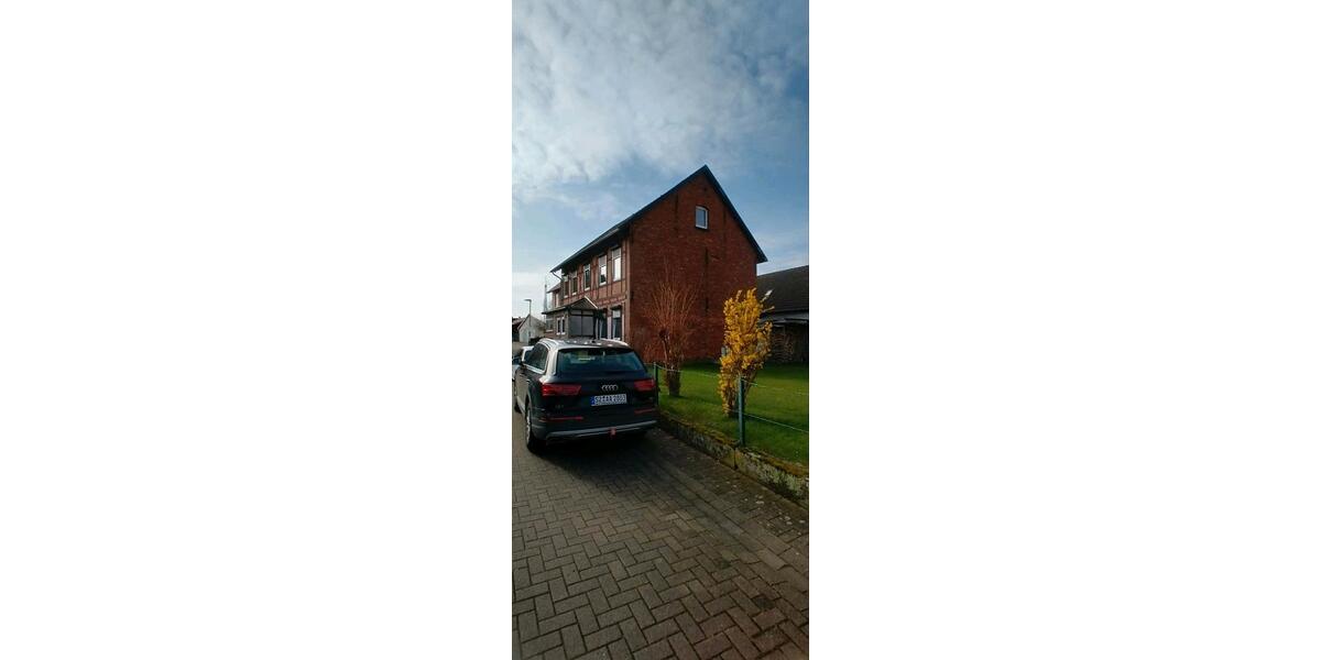 Einfamilienhaus Salzgitter Ortschaft Südost - 11 Zimmer, 207 m&sup2;, 139.000&euro; | Angebot:26531435