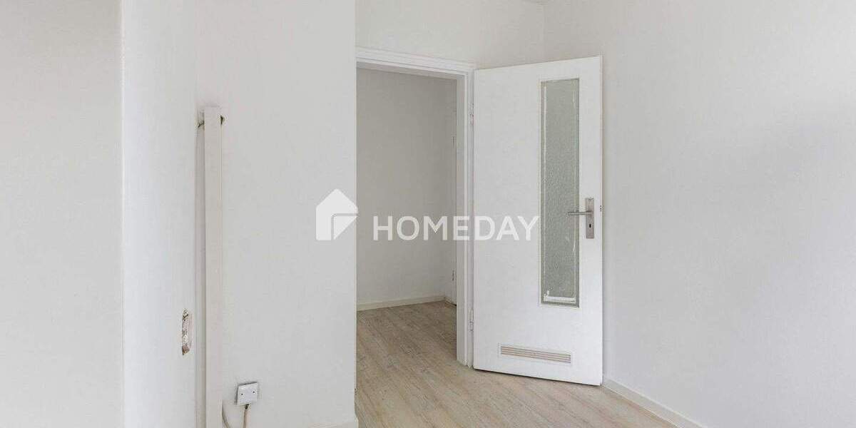 Neu sanierte 3-Zimmer-Wohnung mit überdachtem Balkon in ruhiger Lage 3 zimmer