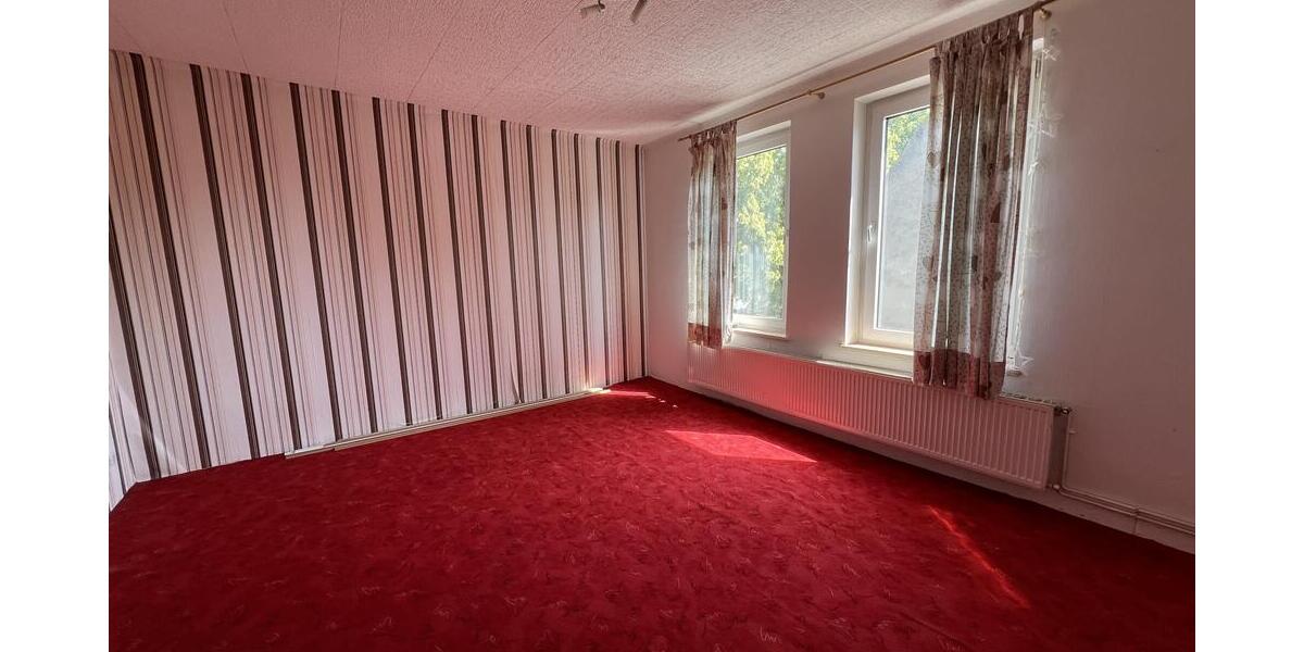Saniertes Objekt mit großer Scheune 9 zimmer