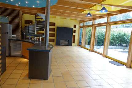 Haus zum Mieten in Taunusstein 3.200 € 300 m²