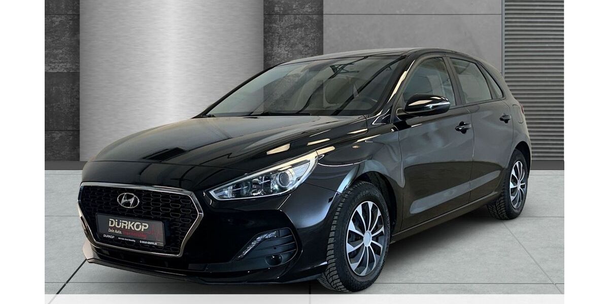 Hyundai i30 62.372 km 10.990 &euro; Braunschweig 38126
