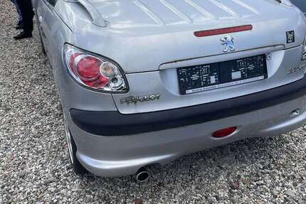 Peugeot 206 214.000 km 2.000 € Westfeld 31079
