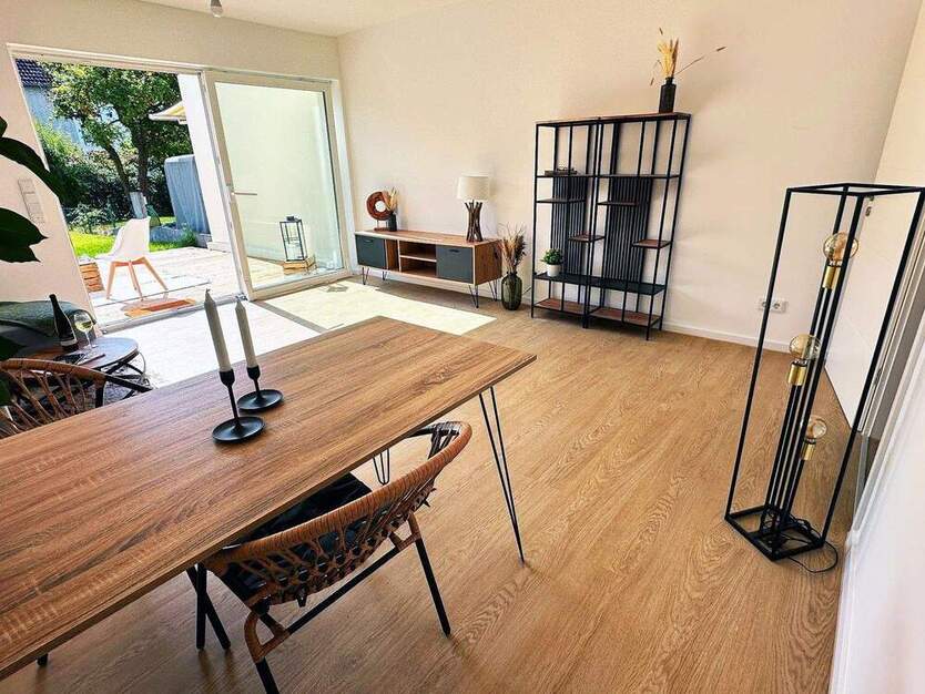 Einziehen & Wohlfühlen - Kernsaniertes Reihenhaus mit Wärmepumpe in Stöckheim 4 zimmer