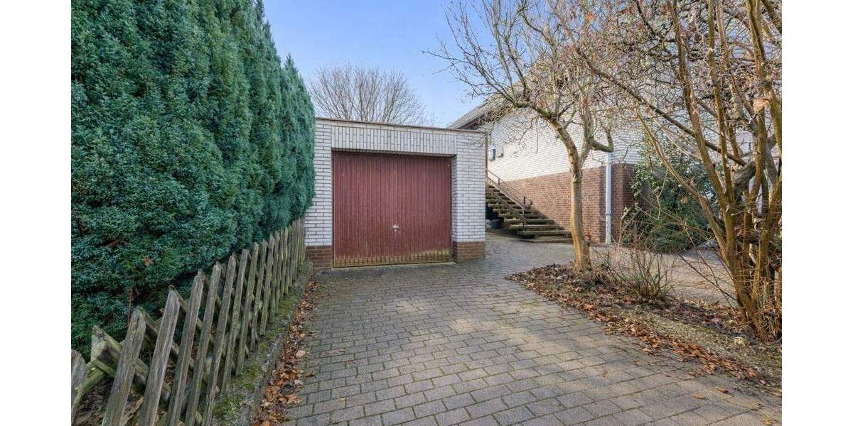 Mehrfamilienhaus, Wohnhaus Diekholzen - 9 Zimmer, 199 m&sup2;, 294.000&euro; | Angebot:25265363