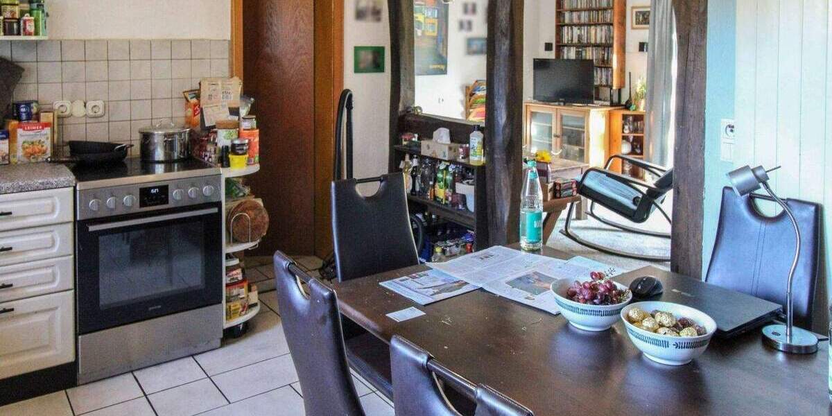 Wohn-und Geschäftsgebäude voll verpachtet in guter Lage in Schwülper zimmer