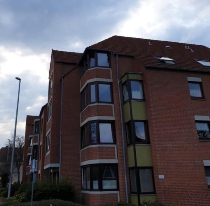 Zentrale, stilvolle Wohnung in Hildesheim mit Loggia + Tiefgarage