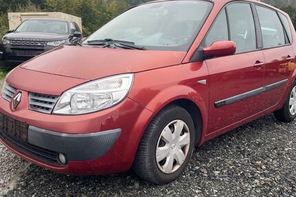 Renault Scenic 165.600 km 1.350 € Seesen 38723