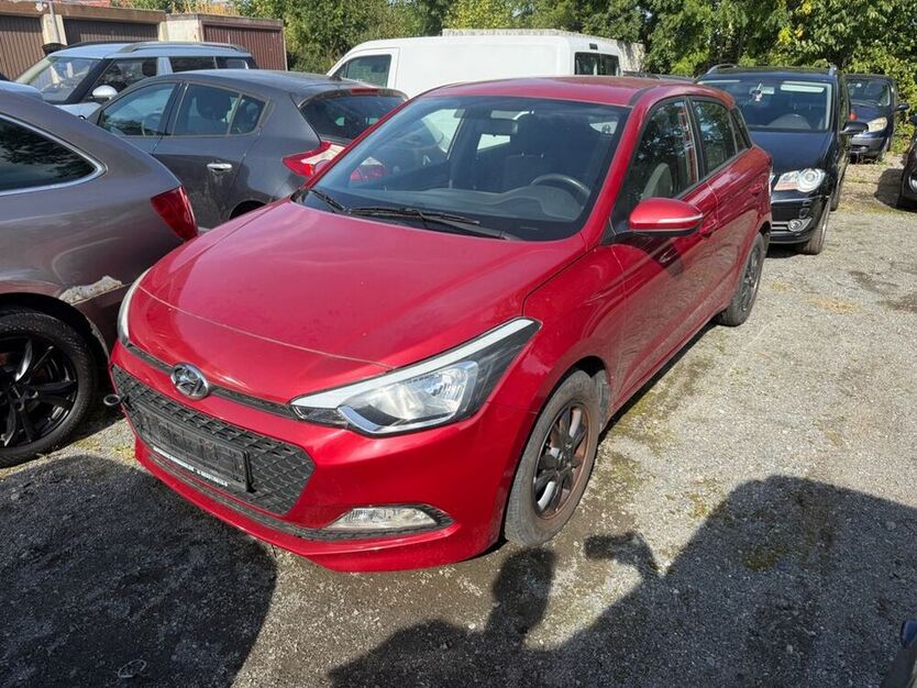 i20