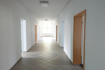 Gewerbeobjekt Hildesheim Himmelsthür - 1.050&euro; | Angebot:25075664