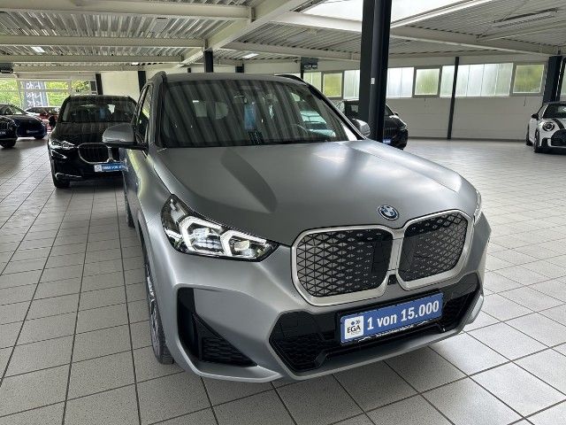 BMW iX1 32.106 km 51.730 &euro; Salzgitter 38228