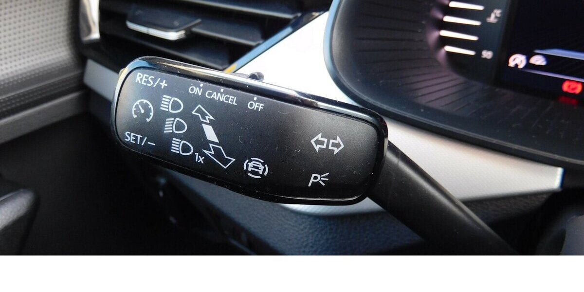 Skoda Kamiq 1.0 AmbitionTSI BMT Navi Klima 12.800 km 17.990 &euro; Vordorf 38533