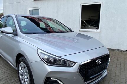 Hyundai i30 218.000 km 7.990 € Goslar 38644
