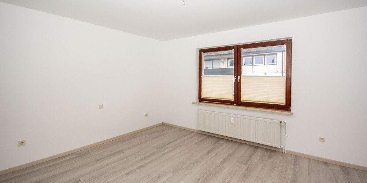 Mehrfamilienhaus, Wohnhaus Goslar Hahndorf - 9 Zimmer, 290 m&sup2;, 398.000&euro; | Angebot:25735495