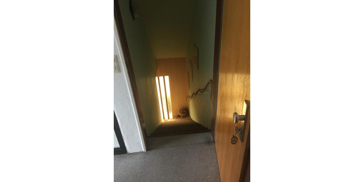 Dachgeschoßwohnung Liebenburg - 2.5 Zimmer, 72 m&sup2;, 370&euro; | Angebot:25164353