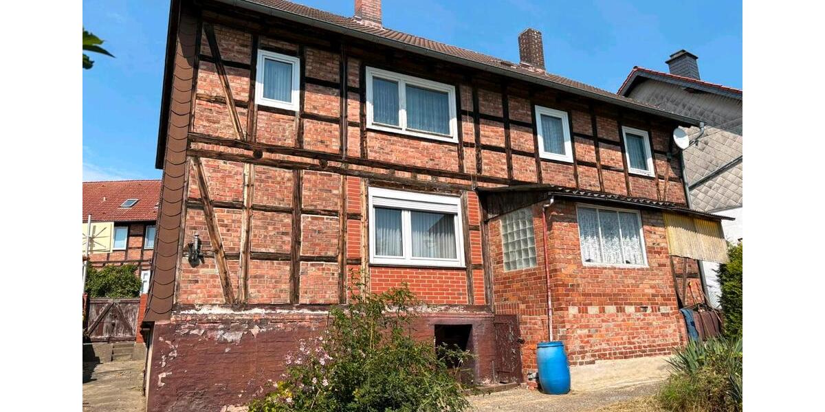 Einfamilienhaus Hedeper - 10 Zimmer, 160 m&sup2;, 74.000&euro; | Angebot:27269847