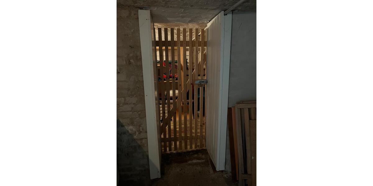 Etagenwohnung Salzgitter Ortschaft Ost - 3 Zimmer, 83 m&sup2;, 90.000&euro; | Angebot:27168760