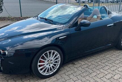 Alfa Romeo Spider 102.000 km 9.800 € Vordorf 38533