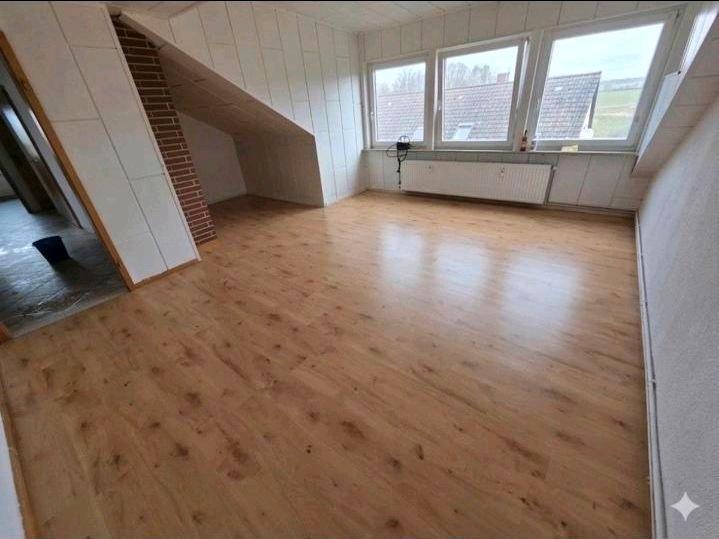 Dachgeschoßwohnung Salzgitter Ortschaft Ost - 3 Zimmer, 85 m&sup2;, 800&euro; | Angebot:26322880