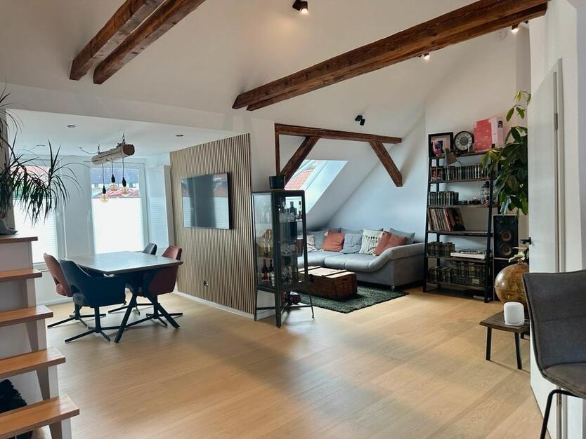 Neubau DG-Wohnung mit EBK, Stellplatz und Garten am Moritzberg