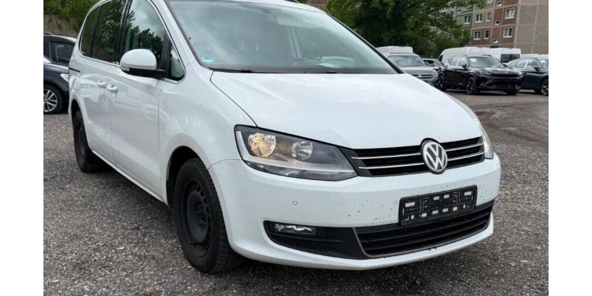 VW Sharan 218.890 km 11.390 &euro; Braunschweig 38112