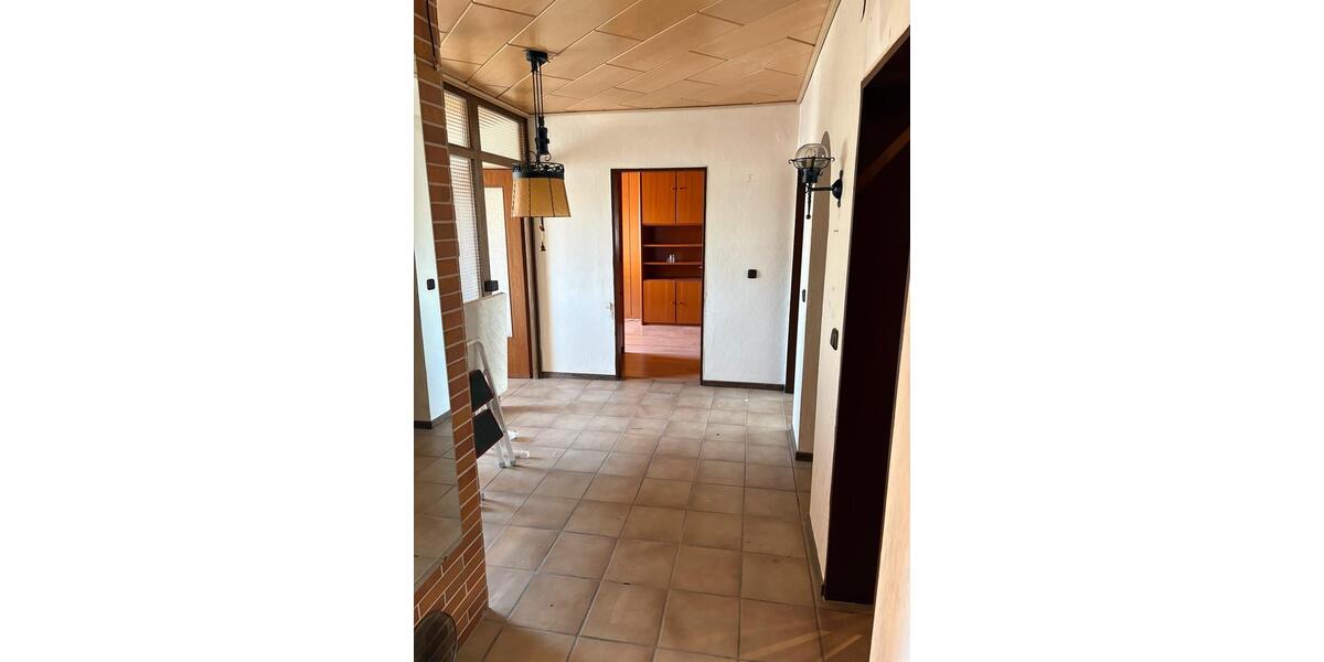 Erdgeschoßwohnung Braunschweig Nordstadt - 3 Zimmer, 74 m&sup2;, 175.000&euro; | Angebot:26145356