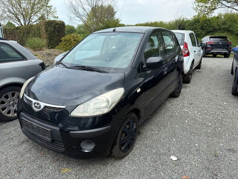 i10