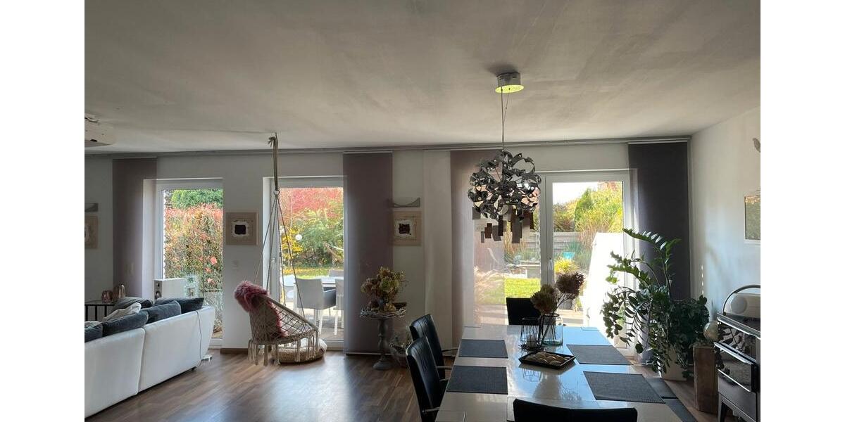 Einfamilienhaus Schwülper - 7 Zimmer, 197 m&sup2;, 749.000&euro; | Angebot:27096898