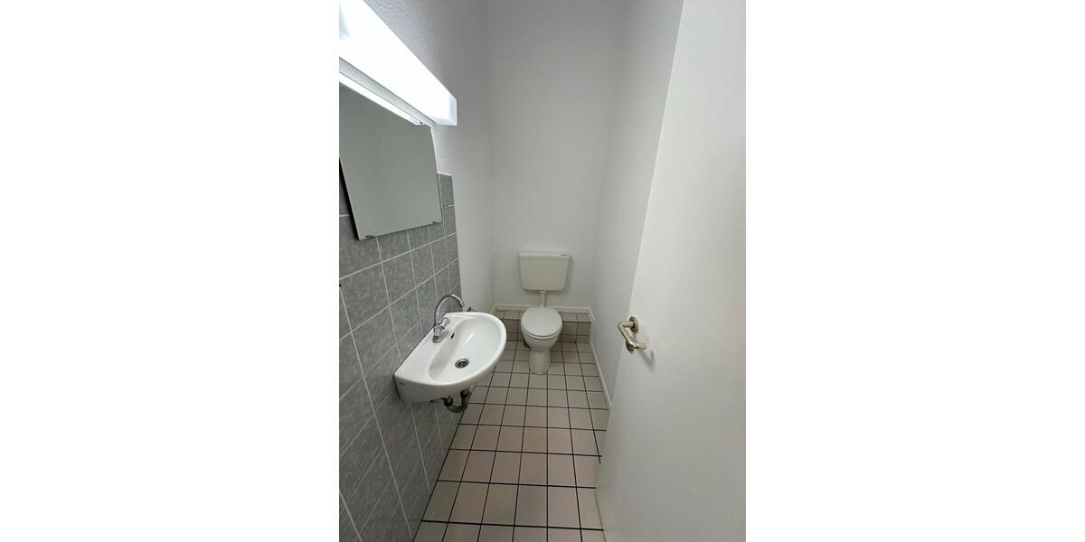 Etagenwohnung Braunschweig - 5 Zimmer, 129 m&sup2;, 1.290&euro; | Angebot:26248079