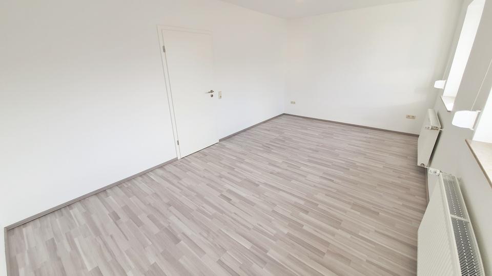 Reihenhaus Peine - 4 Zimmer, 100 m&sup2;, 1.035&euro; | Angebot:24960910
