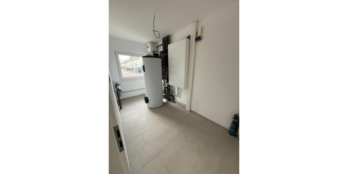 Nur noch eine Doppelhaushälfte in Wf-Salzdahlum zu vermieten 5 zimmer