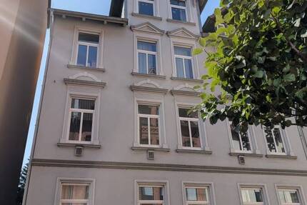 Attraktive 5-Zimmer-Wohnung mit Balkon in der Hildesheimer Oststadt