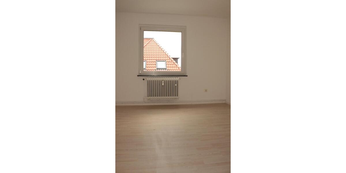Etagenwohnung Braunschweig Nordstadt - 3 Zimmer, 92 m&sup2;, 850&euro; | Angebot:25329752