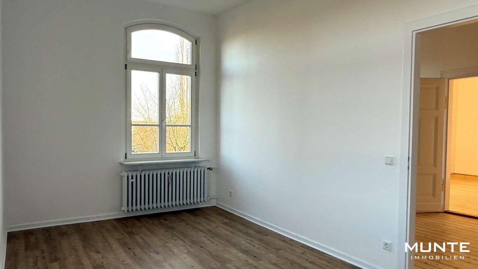 Etagenwohnung Braunschweig Timmerlah-Geitelde-Stiddien - 5 Zimmer, 175 m&sup2;, 1.250&euro; | Angebot:24597167