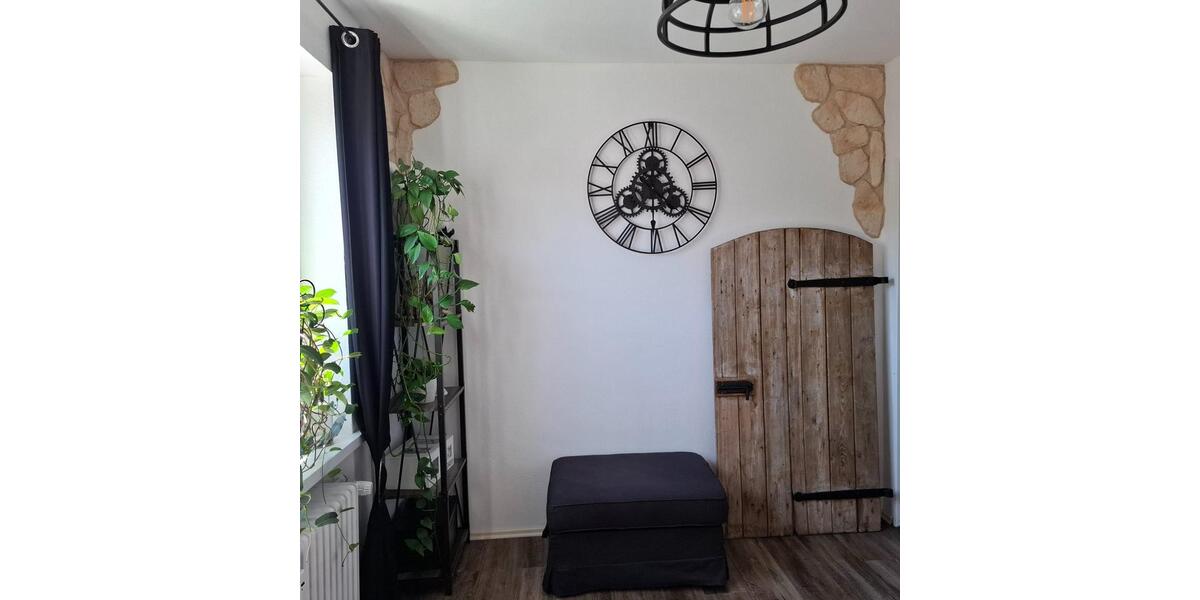 Schöne stilvolle Eigentumswohnung im DG, 3 Zi.,Balkon, Garage 3 zimmer