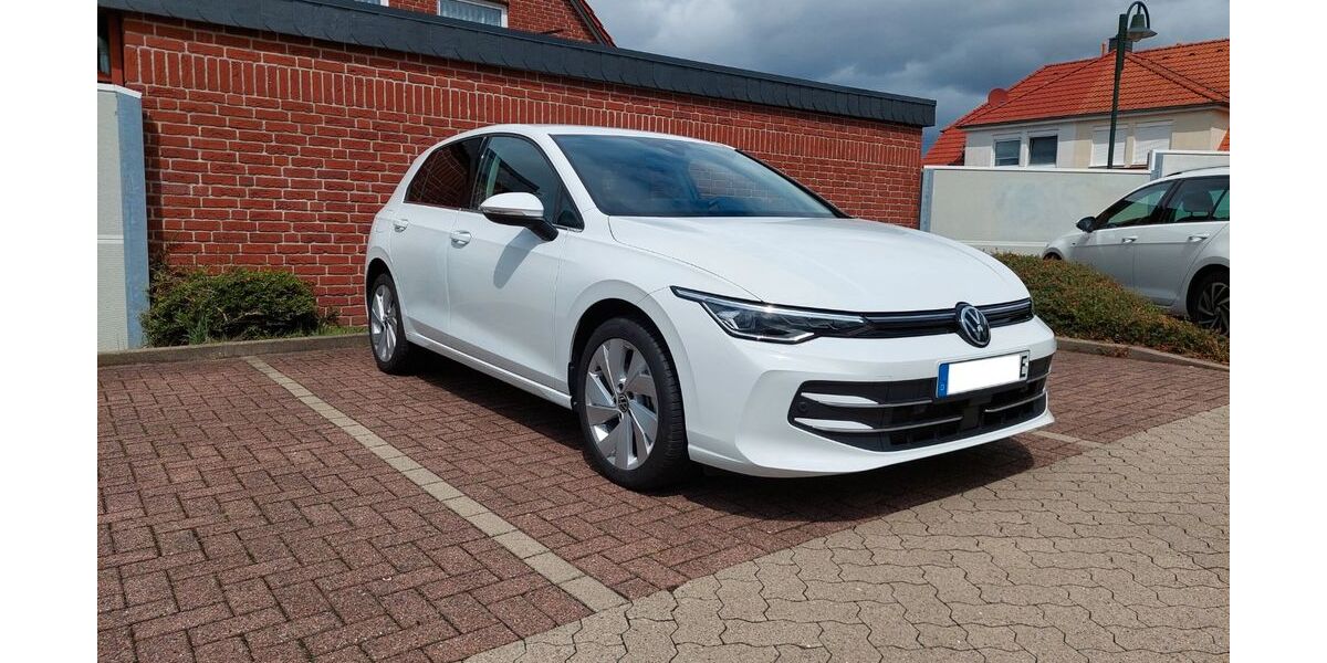 VW Golf 11.500 km 28.300 &euro; Lengede 38268