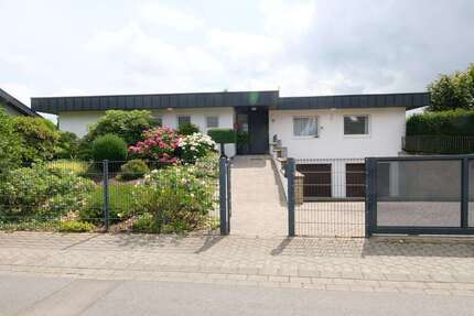 Haus zum Kaufen in Rösrath 735.000 € 159 m²