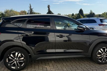 Hyundai TUCSON 115.800 km 9.990 &euro; Braunschweig 38122