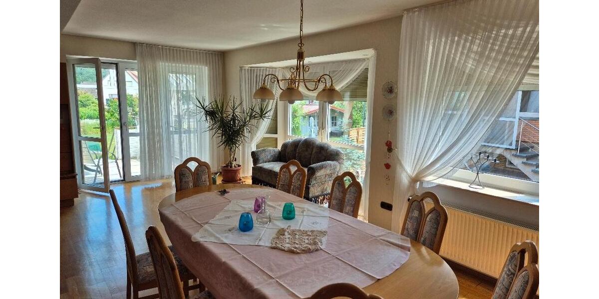 Einfamilienhaus Harsum - 8 Zimmer, 165 m&sup2;, 315.000&euro; | Angebot:27269920