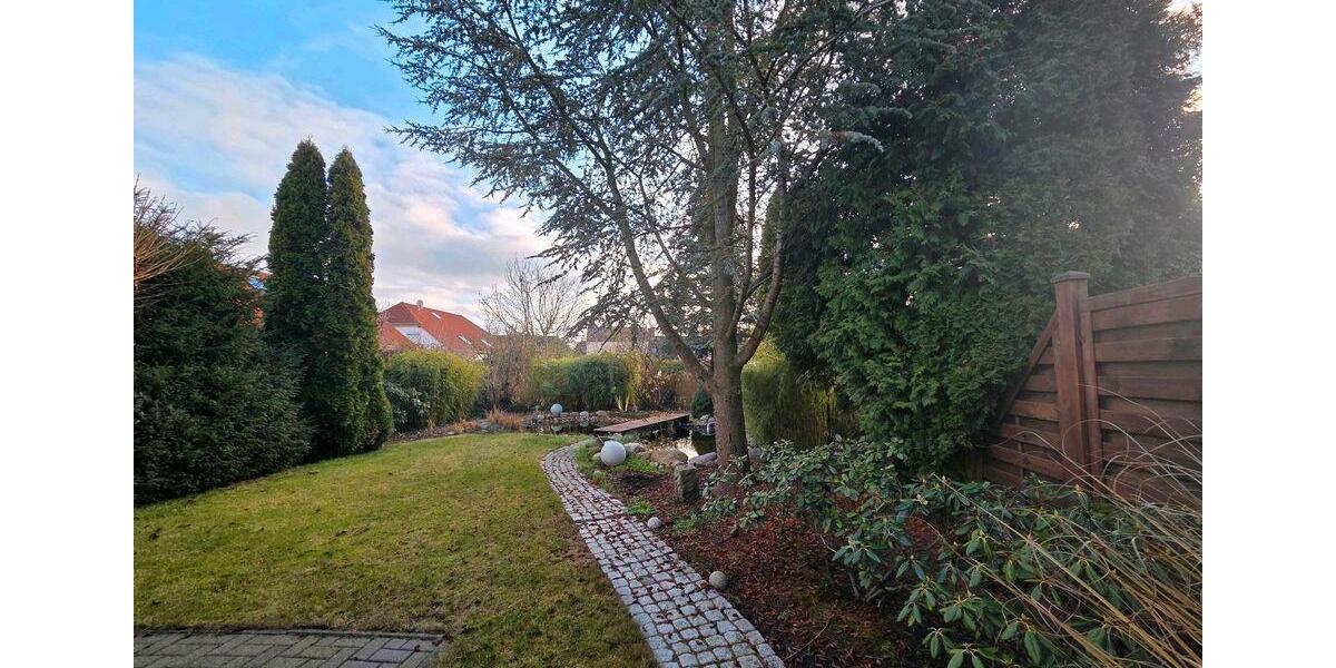 Doppelhaushälfte Braunschweig Wabe-Schunter-Beberbach - 4 Zimmer, 116 m&sup2;, 1.470&euro; | Angebot:26113738