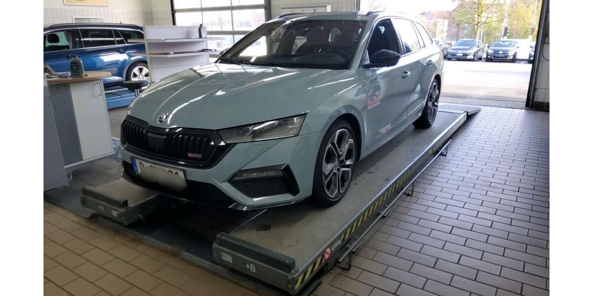 Skoda Octavia 120.000 km 29.950 &euro; Goslar 38642