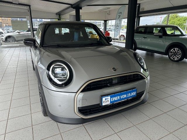 Mini Cooper C 8.155 km 26.830 &euro; Salzgitter 38228
