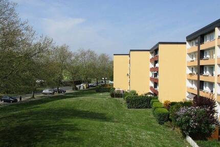 Wohnung Salzgitter Lebenstedt - 3 Zimmer, 74 m&sup2;, 425&euro; | Angebot:26307123