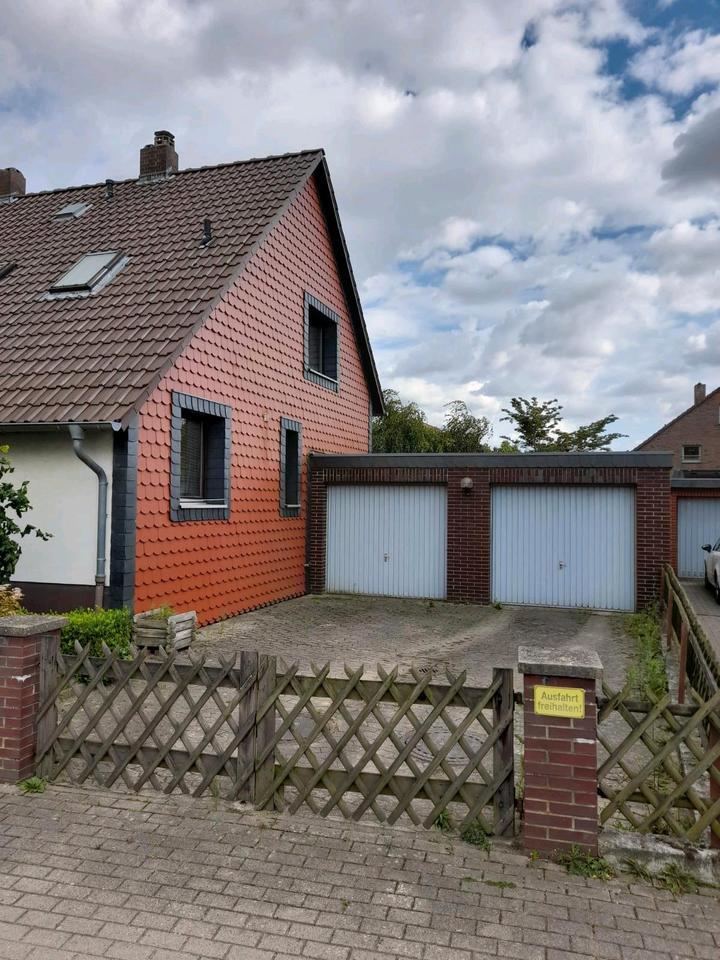 Freistehendes Einfamilienhaus mit Garten in 38159