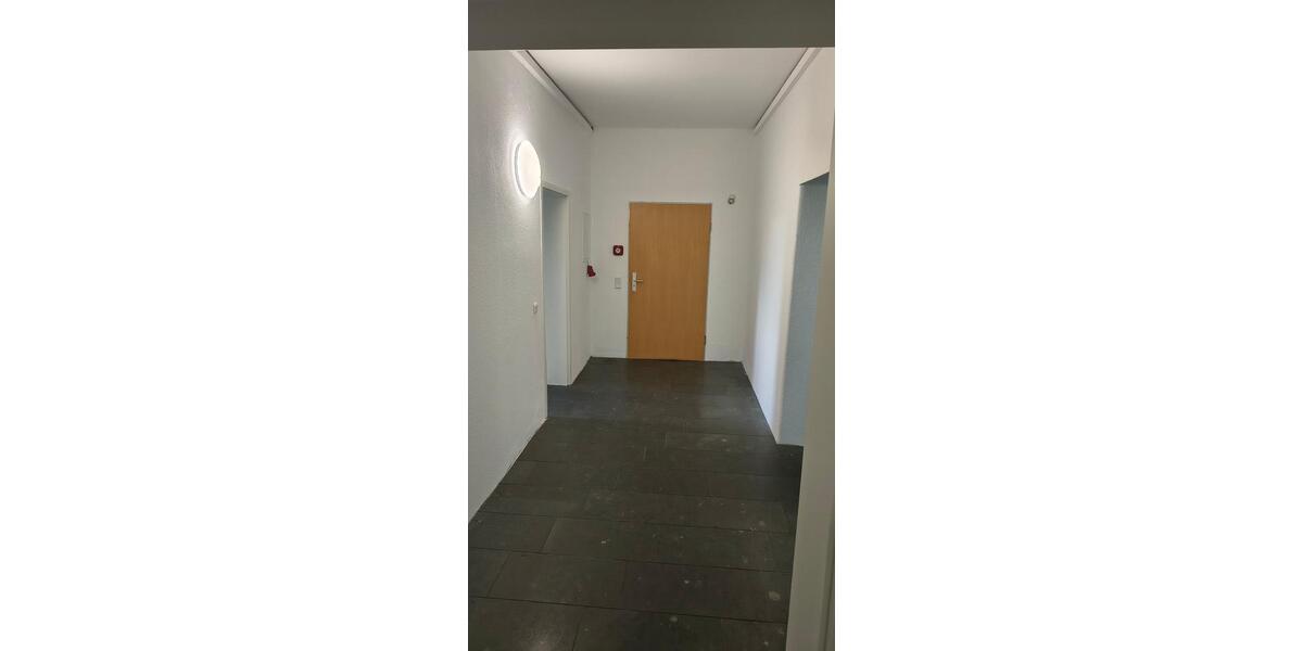 Etagenwohnung Hildesheim Himmelsthür - 6.5 Zimmer, 224 m&sup2;, 248.000&euro; | Angebot:27226411